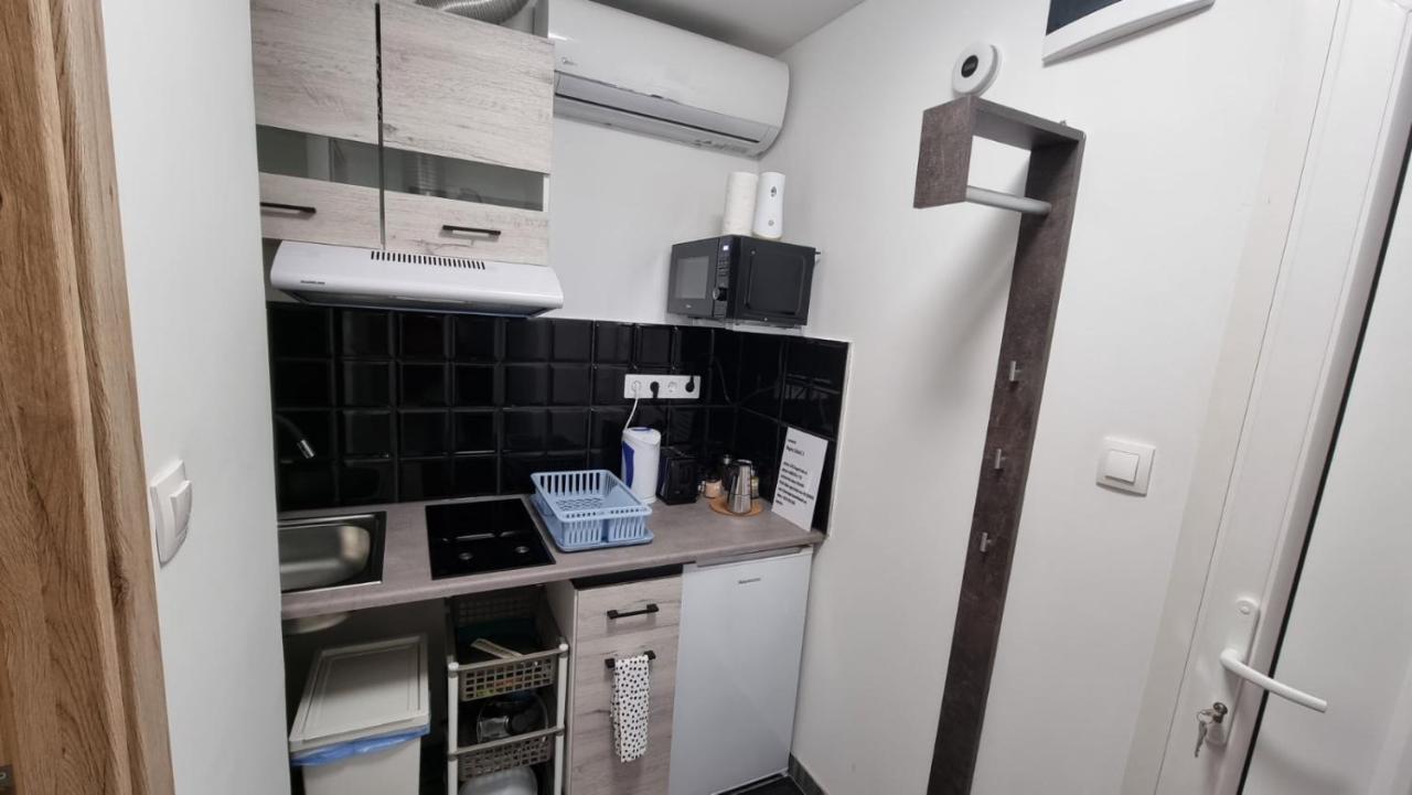 Holiness Apartmanok 세게드 외부 사진