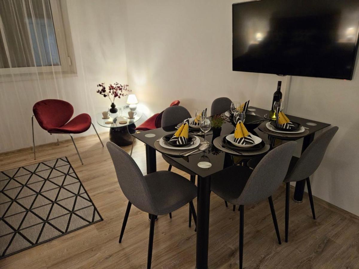 Holiness Apartmanok 세게드 외부 사진