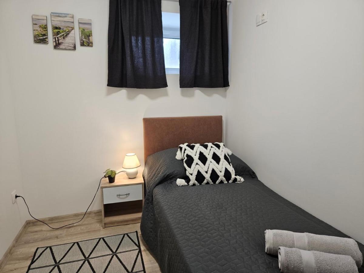 Holiness Apartmanok 세게드 외부 사진